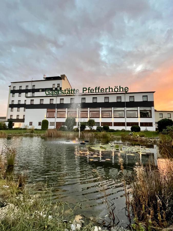 Pfefferhoehe Hotel & Restaurant Alsfeld Eksteriør billede